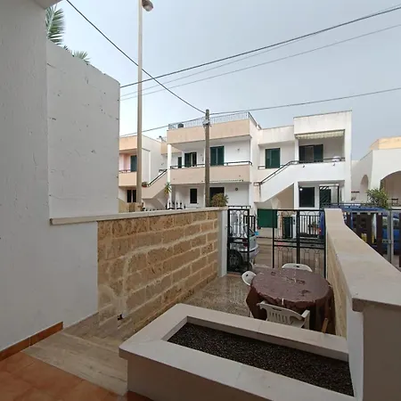 Apartment Aurora Lido Marini